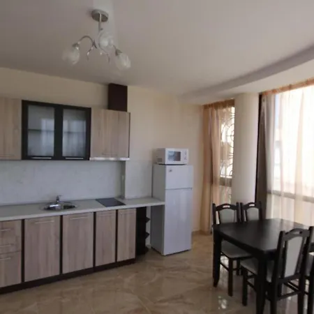 Apartment Goldenseaview