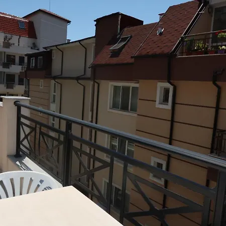 Goldenseaview Apartment Pomorie