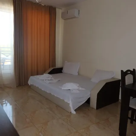 Apartment Goldenseaview
